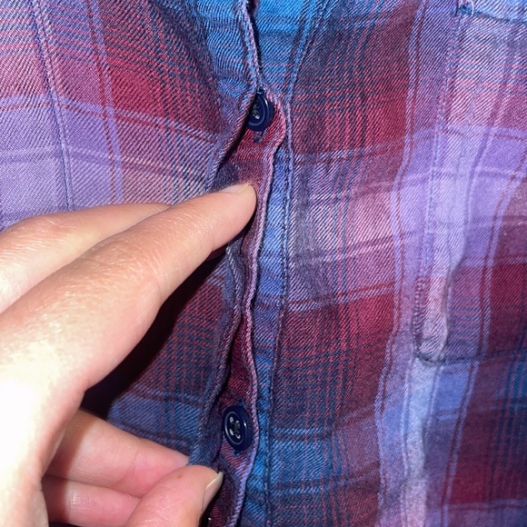 Eddie Bauer Button Up - Picture 4 of 7